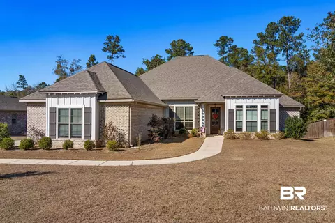 27586 French Settlement Dr, Daphne, AL 36526