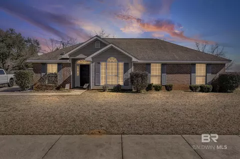 5339 Big Oaks Dr, Grand Bay, AL 36541