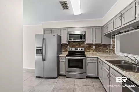 5900 Grelot Rd #504, Mobile, AL 36609 photo 6