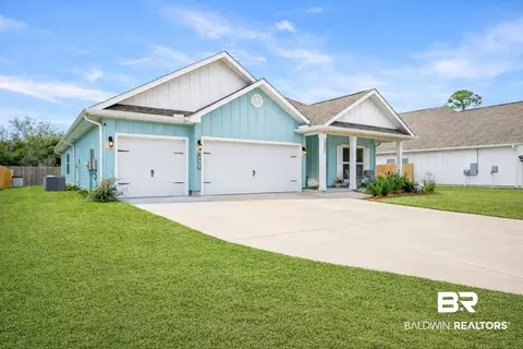 1397 Holland St, Gulf Shores, AL 36542