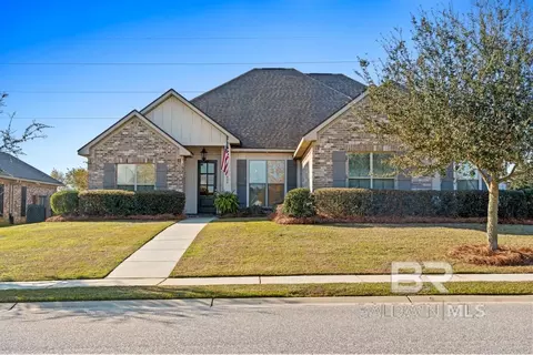 404 Mcclellan Blvd, Fairhope, AL 36532
