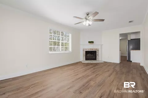 814 Nassau Dr, Mobile, AL 36608 photo 10