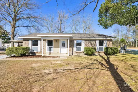 83 Fincher Ln, Loxley, AL 36551