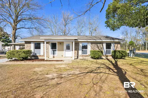 83 Fincher Ln, Loxley, AL 36551