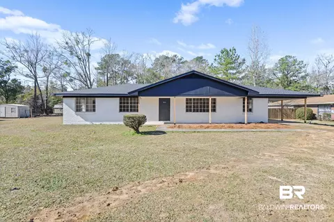 910 Moran St, Bay Minette, AL 36507
