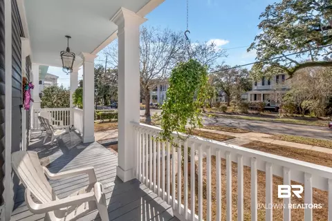 77 S Ann St, Mobile, AL 36604 photo 2