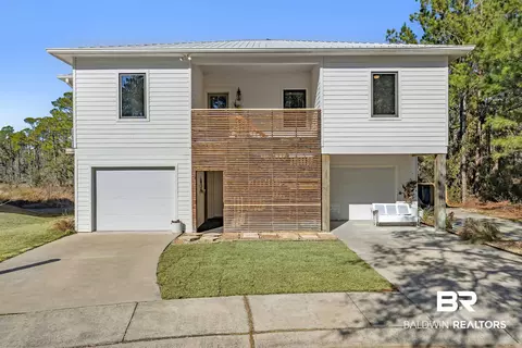 890 Heron Cove Ln, Gulf Shores, AL 36542