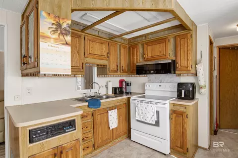 Kitchen - 511 512 Elberta Loop, Lillian, AL 36549 photo 1 of 3