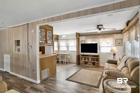 511 512 Elberta Loop, Lillian, AL 36549 photo 9