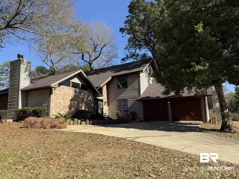 14333 Oak Knoll Dr, Bay Minette, AL 36507