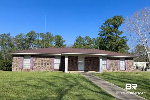 711 Brandenburg St, East Brewton, AL 36426