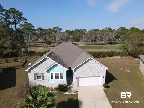 2225 Hogan Dr, Gulf Shores, AL 36542
