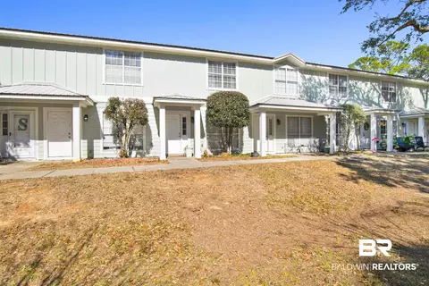 400 E 24th Ave #6, Gulf Shores, AL 36542