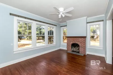 731 Jemison St, Mobile, AL 36606 photo 5