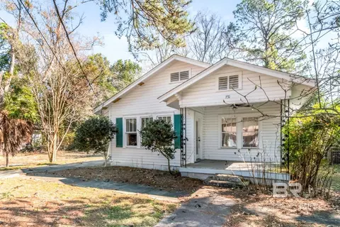731 Jemison St, Mobile, AL 36606 photo 1