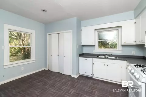 731 Jemison St, Mobile, AL 36606 photo 7