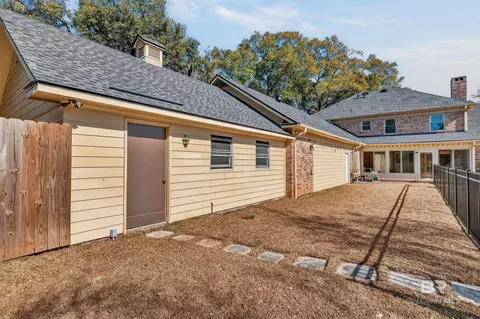 Exterior - 2104 Marchfield Dr E, Mobile, AL 36693 photo 10 of 17
