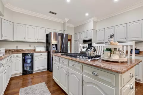 Kitchen - 2104 Marchfield Dr E, Mobile, AL 36693 photo 3 of 6