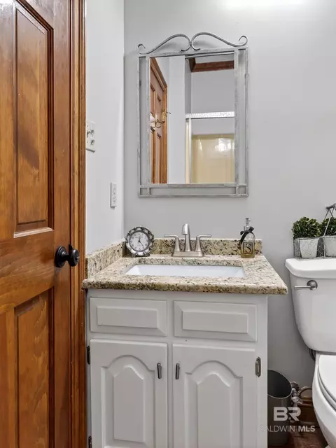 Bath - 2104 Marchfield Dr E, Mobile, AL 36693 photo 1 of 10