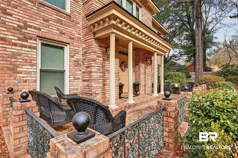 2104 Marchfield Dr E, Mobile, AL 36693 photo 3
