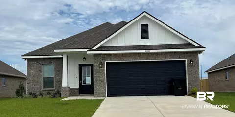 21104 Explorer Dr, Robertsdale, AL 36567