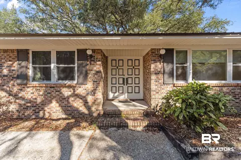 32989 Antietam Rd, Lillian, AL 36549