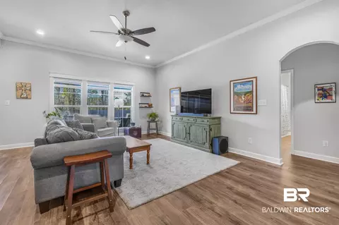 572 Begeman Rd, Mobile, AL 36608 photo 4