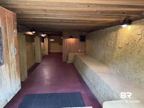 Entry Way - 8401 Osprey Dr, Elberta, AL 36530 photo 2 of 3