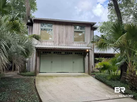 Exterior - 8401 Osprey Dr, Elberta, AL 36530 photo 15 of 19
