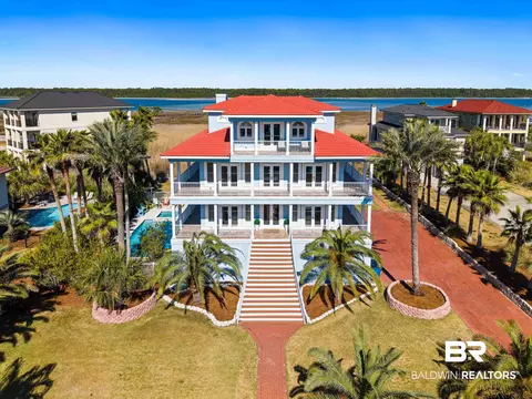 3214 Sand Dollar Ln, Gulf Shores, AL 36542