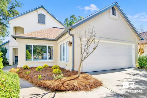 604 Saint Andrews Dr, Gulf Shores, AL 36542
