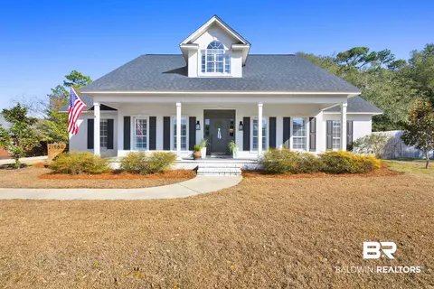 21980 Country Woods Dr, Fairhope, AL 36532