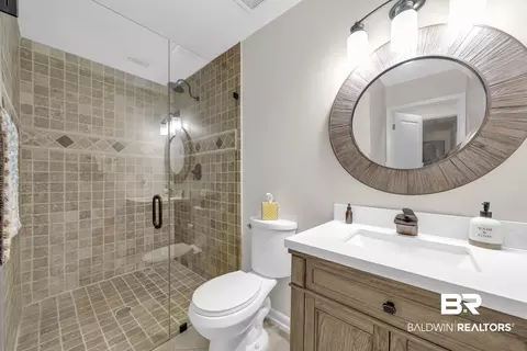 Bath - 9488 Bay View Dr, Lillian, AL 36549 photo 1 of 3
