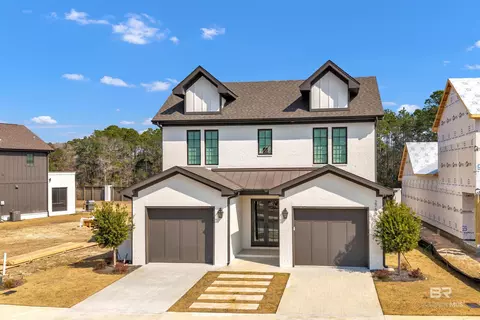 2780 Straits Blvd, Gulf Shores, AL 36542