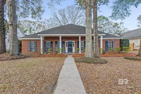 1112 Savannah Dr, Mobile, AL 36609