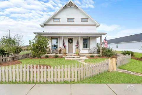 1146 Yellow Daisy Ln, Foley, AL 36535
