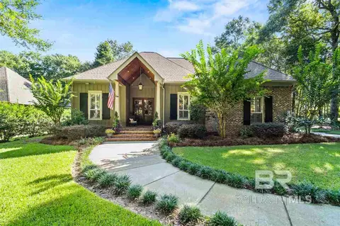 105 Woodcove Dr, Fairhope, AL 36532