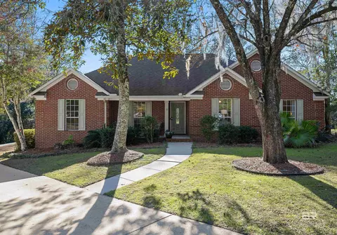 5 Lookout St, Spanish Fort, AL 36527