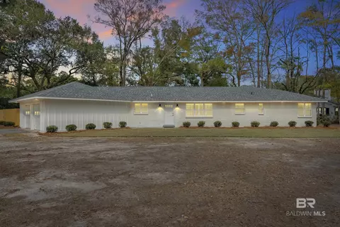 1409 Altair Ln, Mobile, AL 36693