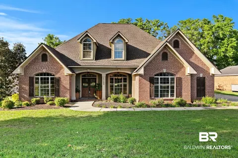 25489 Ravenwood Cir, Daphne, AL 36526