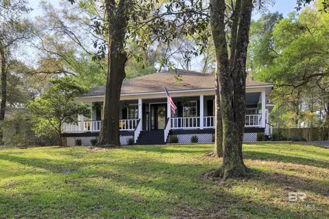 8011 Suzanne Way, Mobile, AL 36695