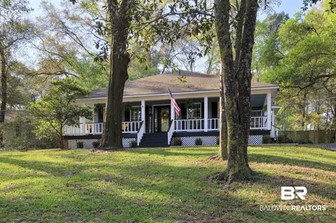 8011 Suzanne Way, Mobile, AL 36695