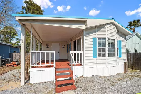 476 Buena Vista Dr, Lillian, AL 36549