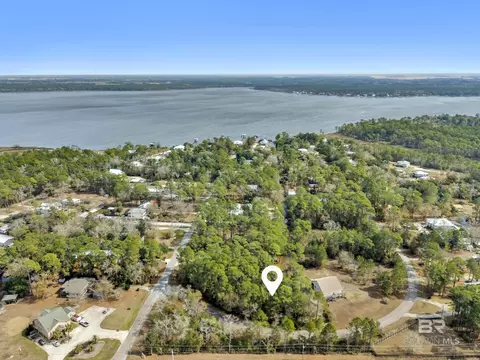 0 Canal Cir, Fairhope, AL 36532