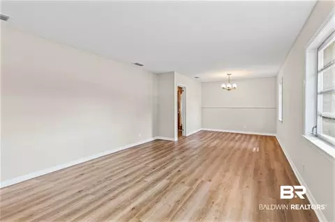 1004 Heidi Ln, Mobile, AL 36608 photo 3