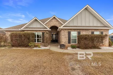 815 Onyx Ln, Fairhope, AL 36532