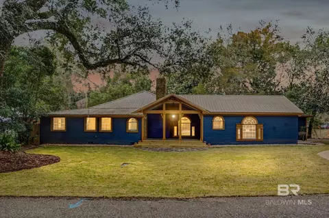 257 Morphy Ave, Fairhope, AL 36532