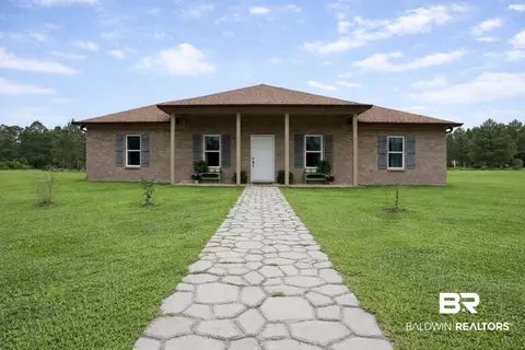 18255 Cactus Ct, Elberta, AL 36530
