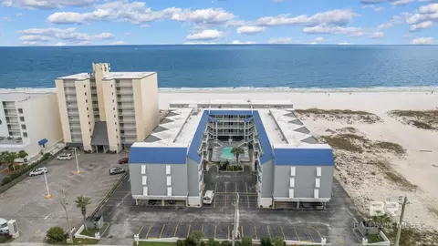 317 E Beach Blvd #202A, Gulf Shores, AL 36542