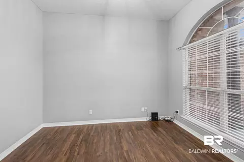 5269 E Mossberg Dr, Theodore, AL 36582 photo 23
